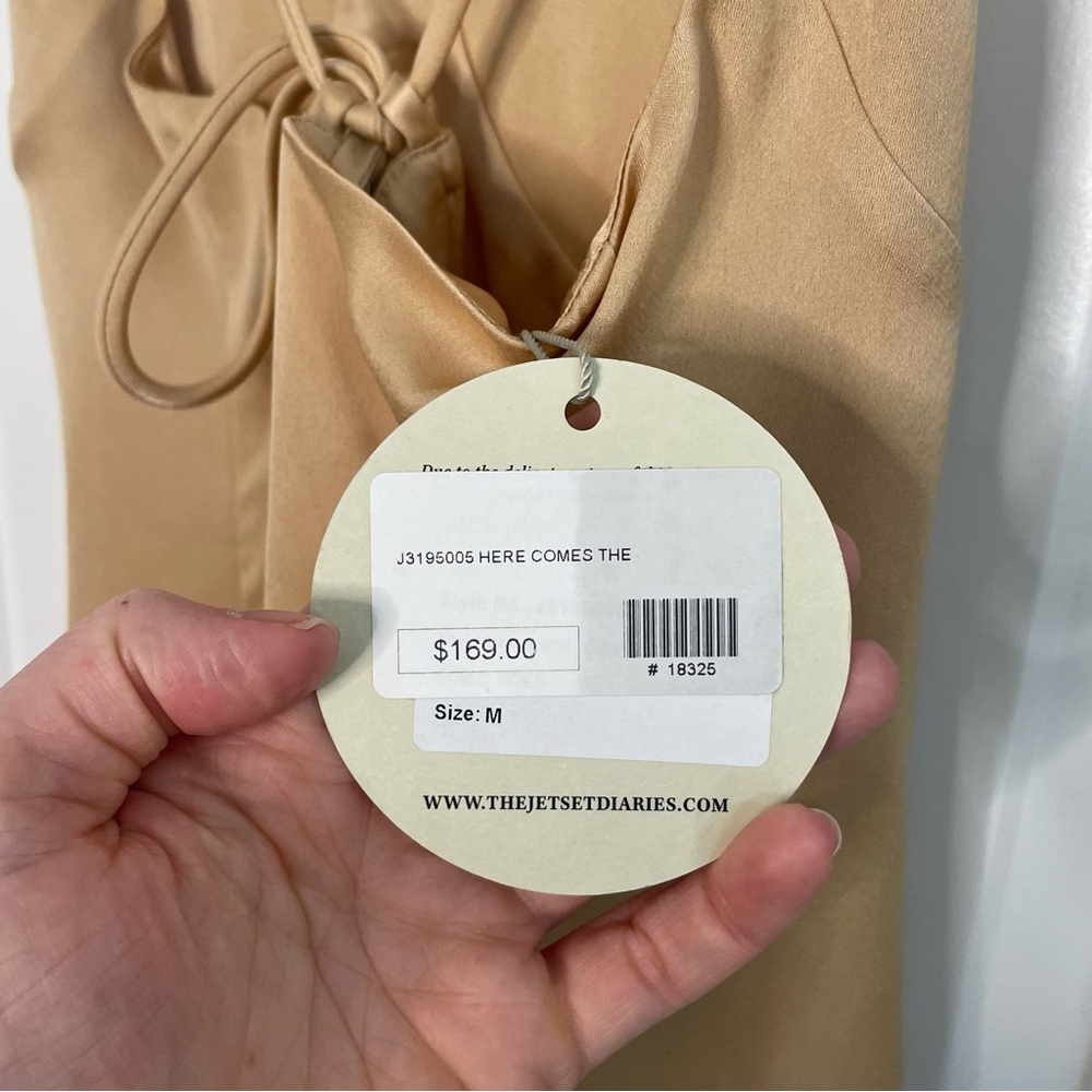TJD Here Comes The Sun Mini Dress in Gold Size M NEW - Picture 10 of 13